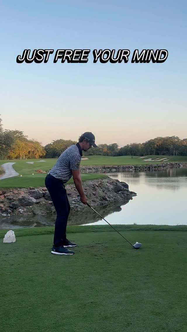 Post 7 by Rafa Becker on Instagram (video)