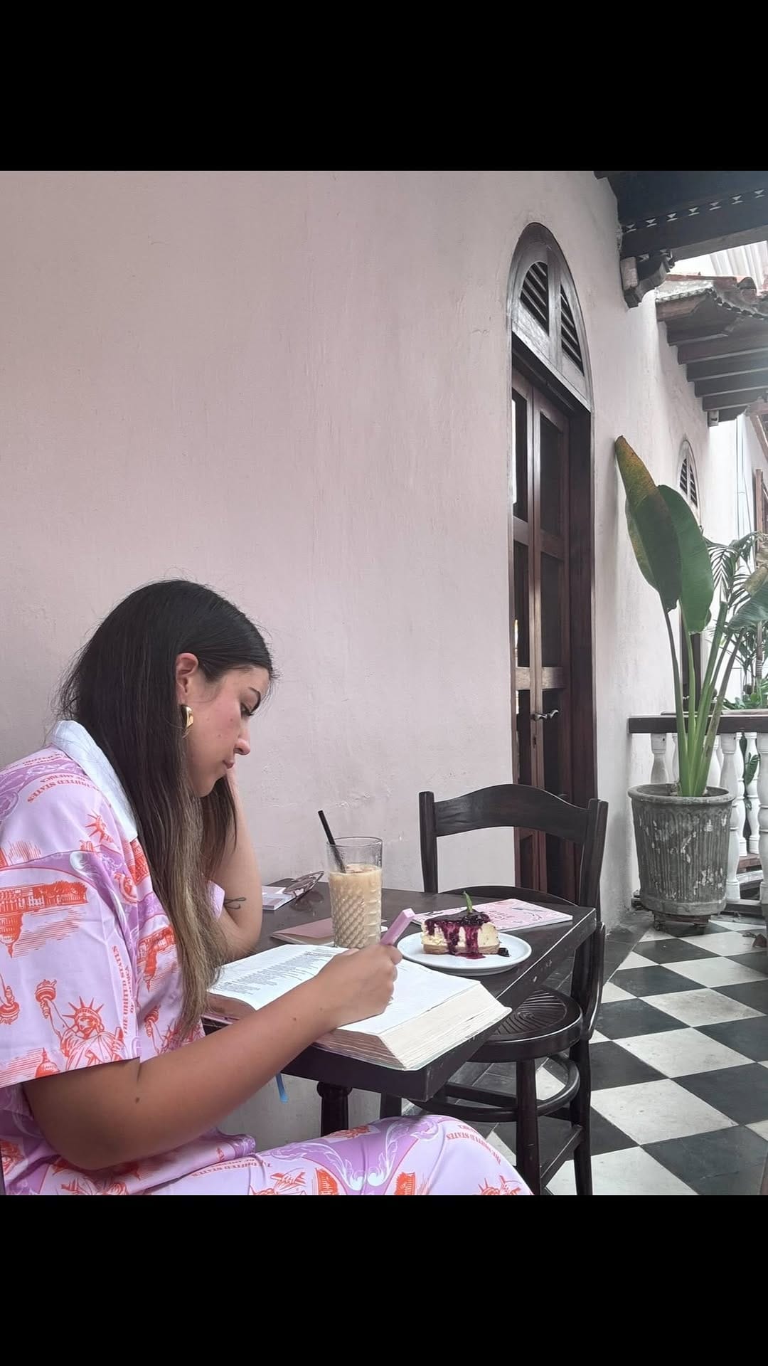 Post 9 by Lorena Sánchez Moreno on Instagram (video)