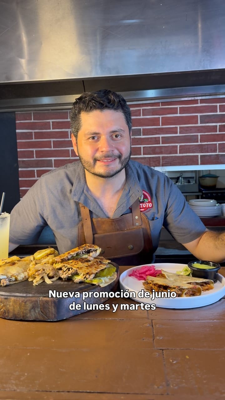 Post 8 by Cecina Mr Toto on Instagram (video)