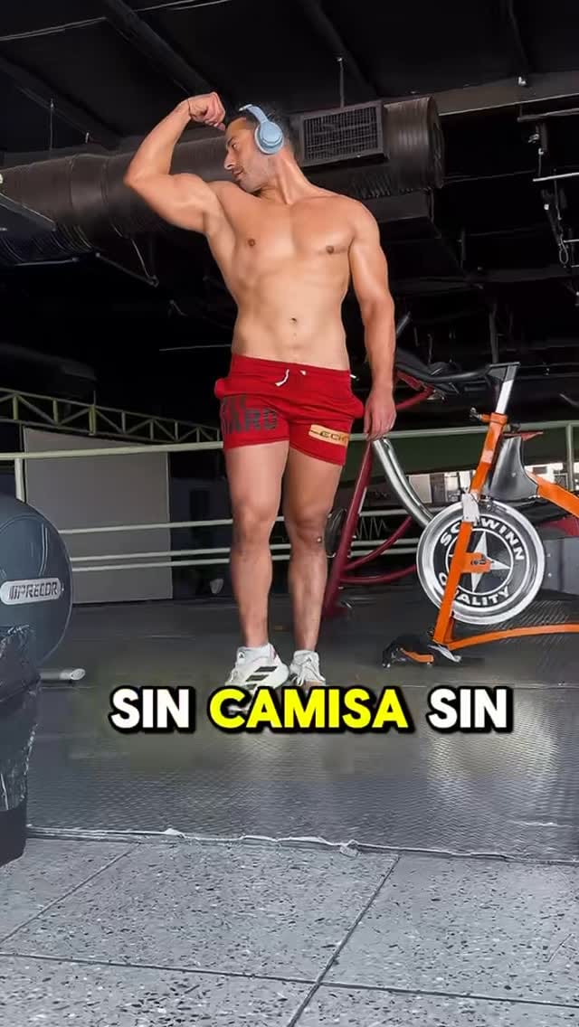 Post 4 by Mauu Mondragon Ezeta on Instagram (video)