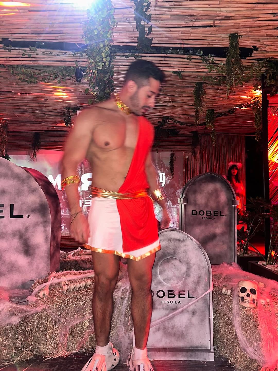 Post 8 by Mauu Mondragon Ezeta on Instagram (carousel)