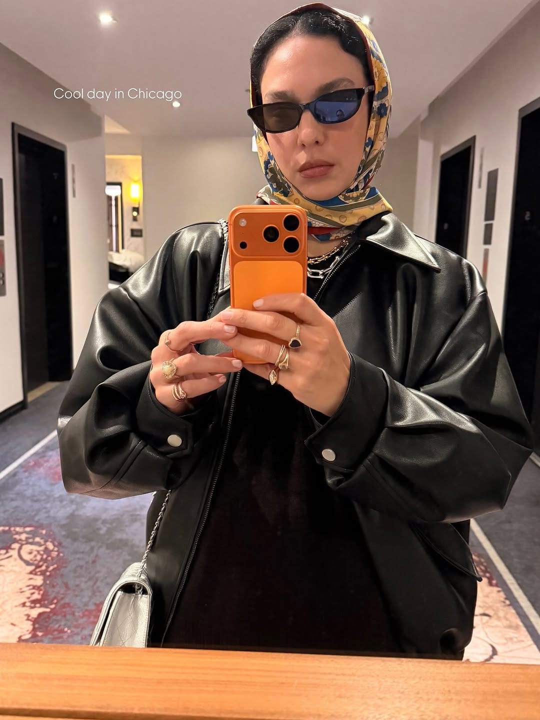 Post 8 by Flori Leon on Instagram (carousel)