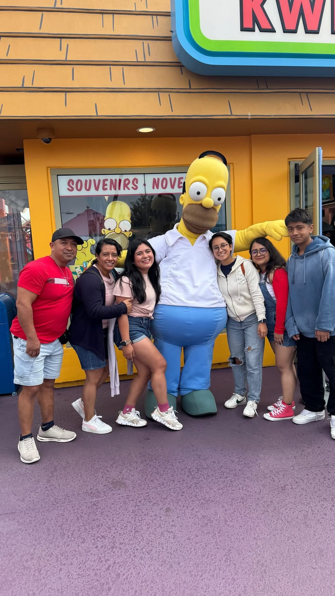 Post 4 by 𝐌𝐚𝐫𝐥𝐞𝐞𝐲 ✨ on Instagram (video)