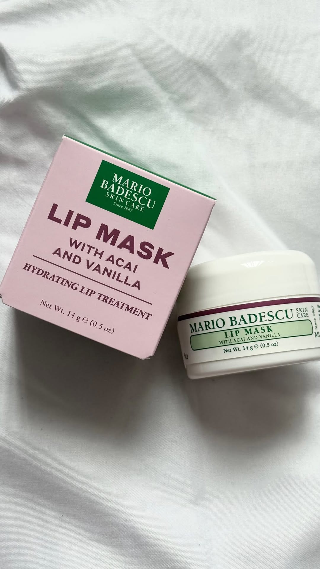 Post 9 by DANIELA      / Skincare Lover on Instagram (video)