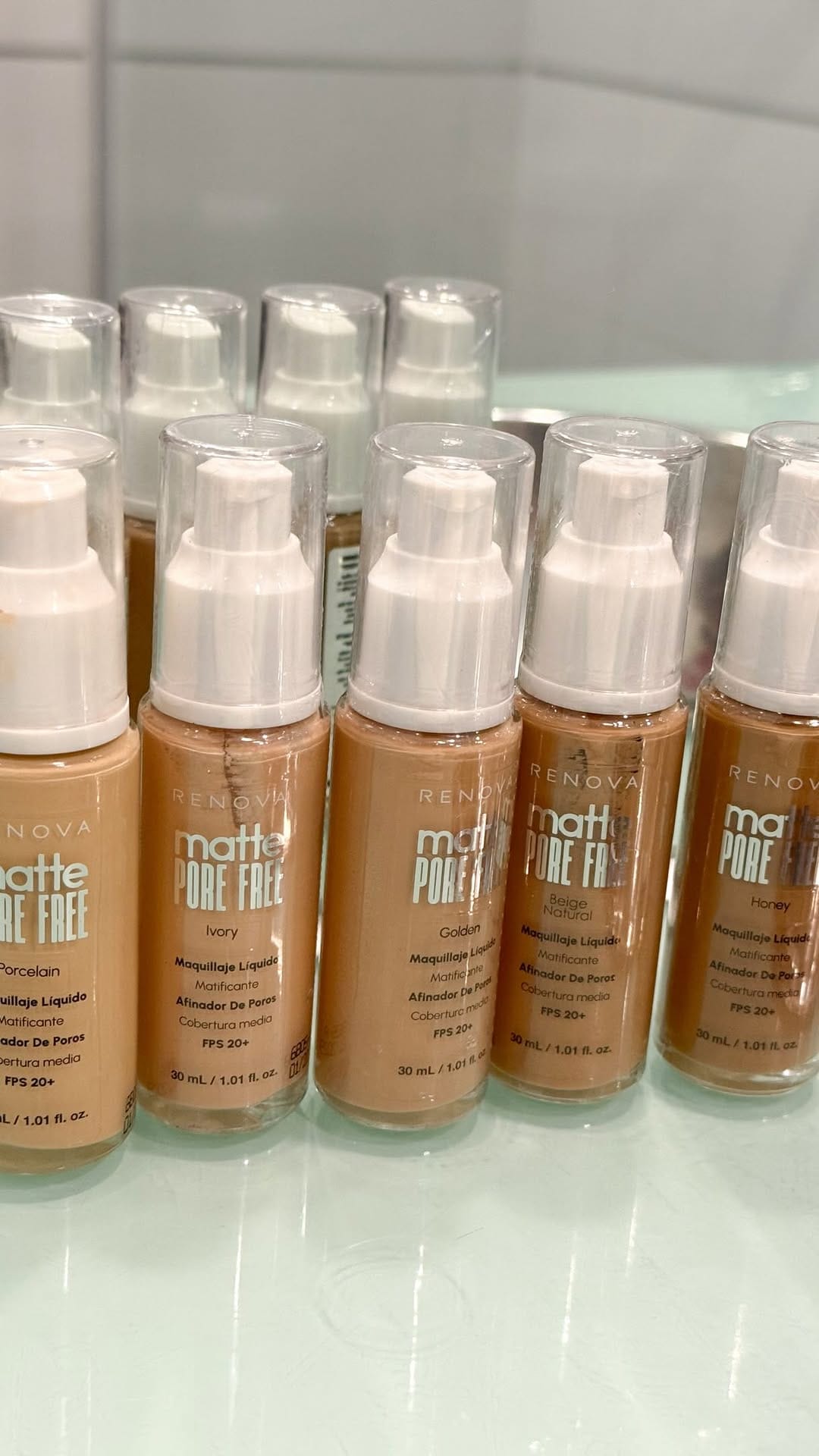 Post 5 by DANIELA      / Skincare Lover on Instagram (video)