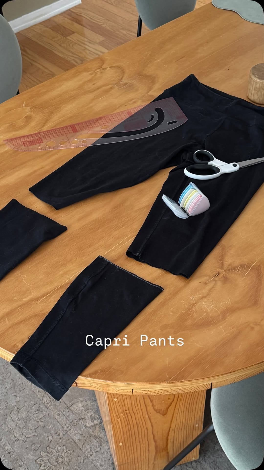 Post 9 by Andrea Eraso •Style Consultant on Instagram (video)