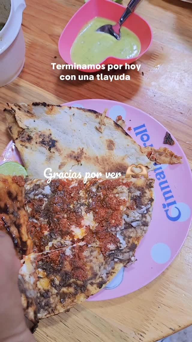 Post 1 by 🌸 𝓙𝓾𝓵𝓵 𝓓𝓲𝓪𝔃 🌸 on Instagram (video)