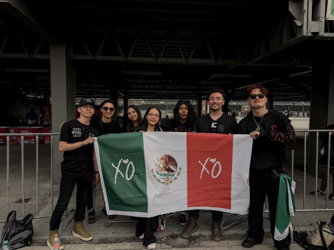 Post 10 by The Weeknd México on Instagram (carousel)