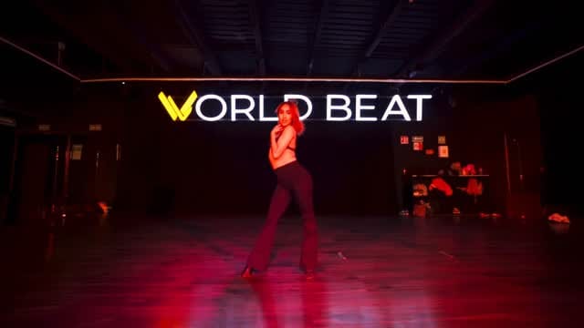 Post 5 by ᴅᴀɴᴀ ɢᴀʀᴄɪᴀ on Instagram (video)