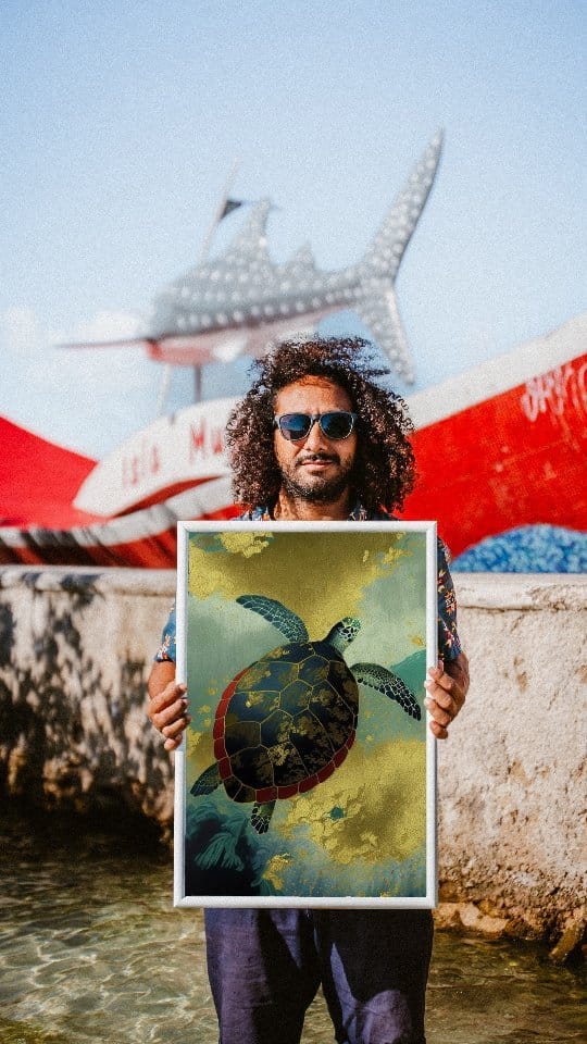 Post 9 by Malek | PRINTS+WHALE SHARKS EXPEDITION on Instagram (video)