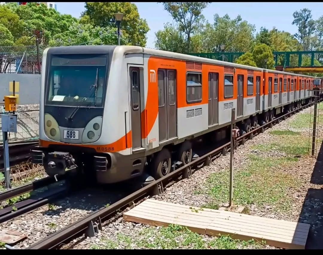 Post 9 by 🚞Metrofilia México🇲🇽📷 on Instagram (image)