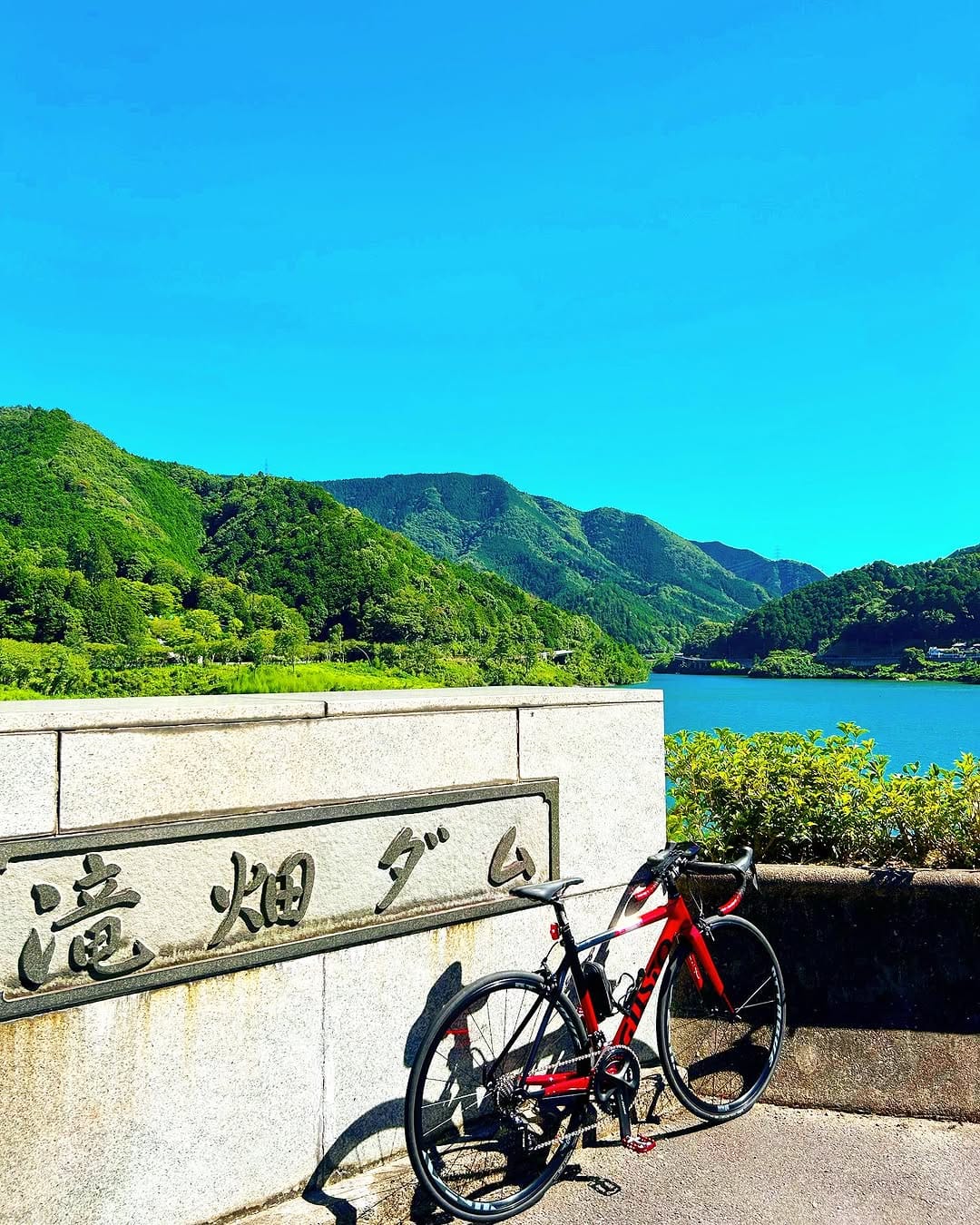 Post 1 by takachan🚴‍♂️cycling on Instagram (carousel)