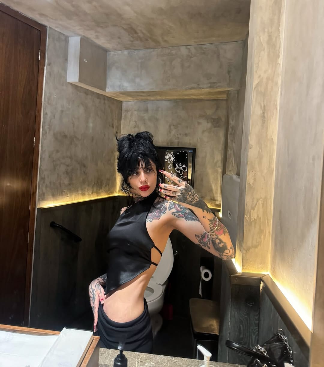 Post 9 by Lilia Ahumada on Instagram (image)