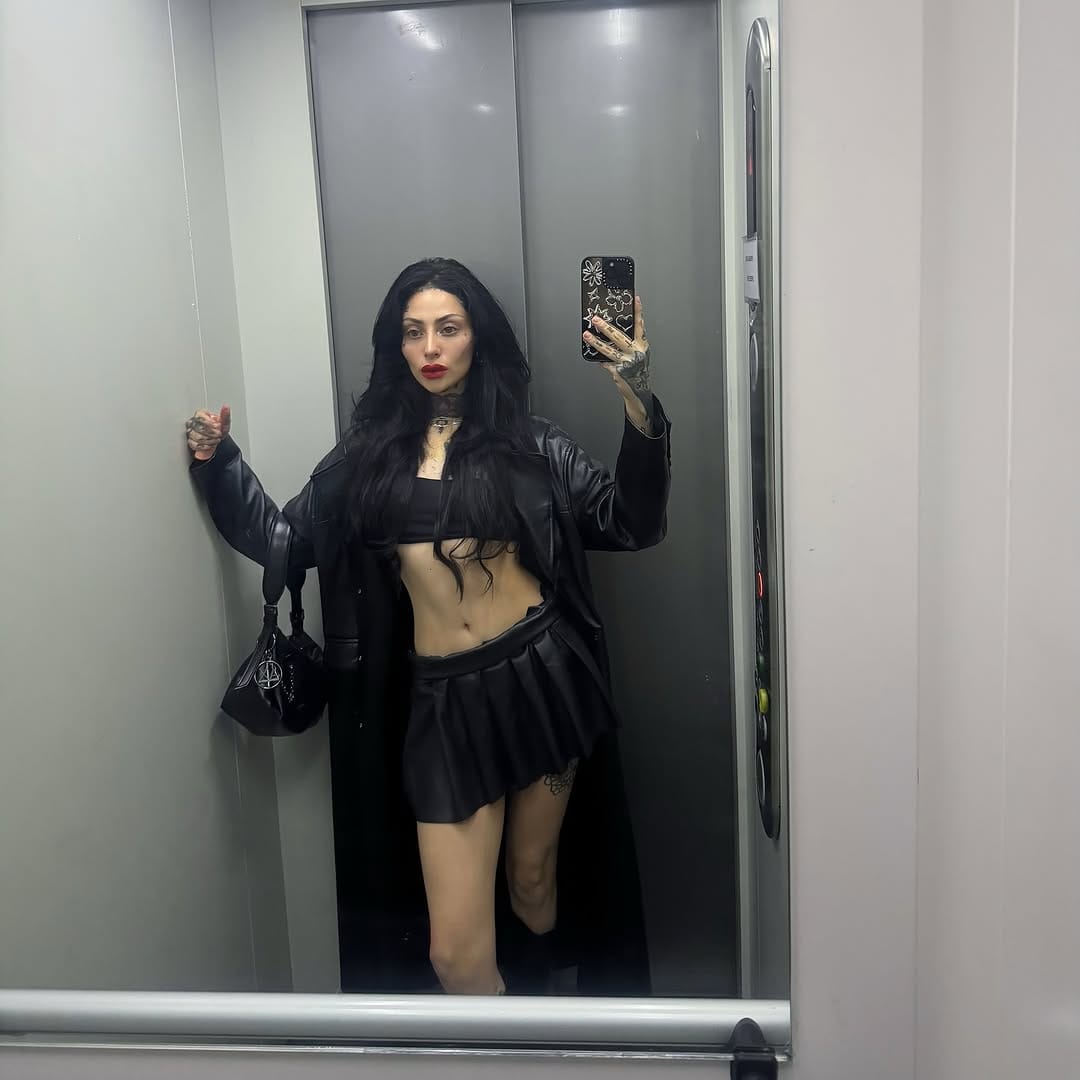 Post 8 by Lilia Ahumada on Instagram (image)