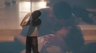 Post 4 by Alex Durán on YouTube (video)