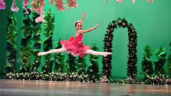 Post 1 by En Avant Clases de ballet en Hermosillo on YouTube (video)