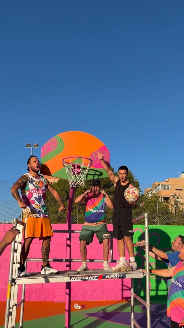 Post 4 by HI, SOY IT'S MARIELA on Instagram (video)