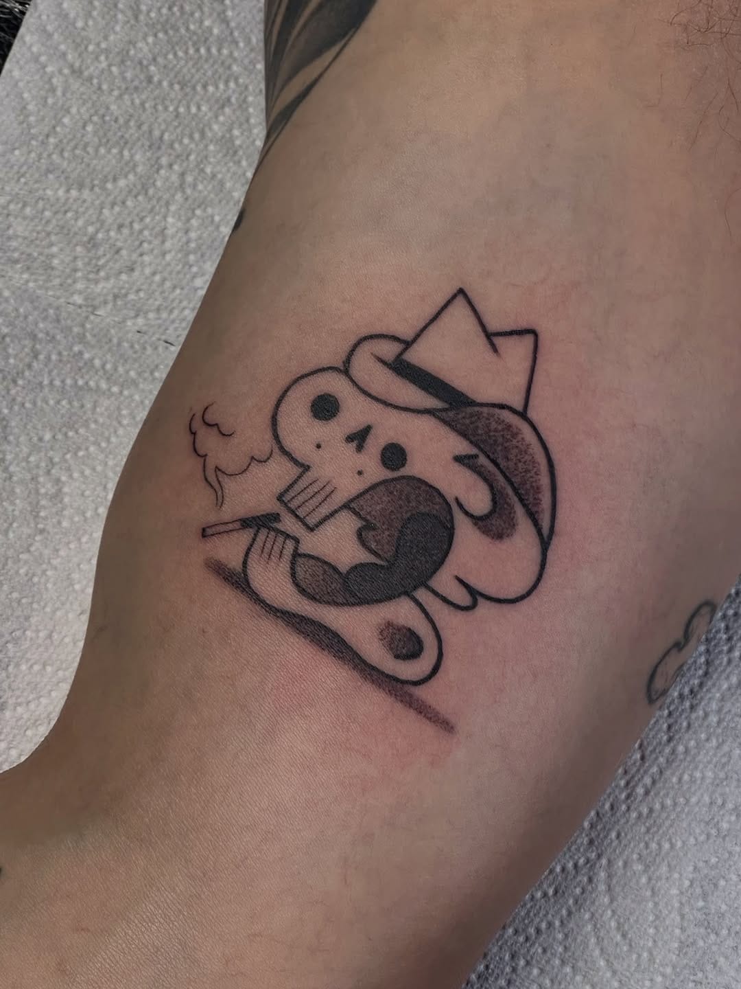 Post 2 by CHIHUAHUA TATTOO CORAZÓN DE JADE 💚 on Instagram (carousel)