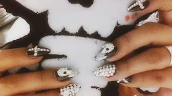 Post 10 by Shanty boo on YouTube (video)
