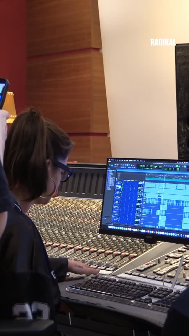 Post 5 by Fanny Pisonero on Instagram (video)