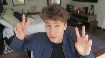 Post 2 by Juanpa Zurita Y Los Caballeros on YouTube (video)