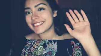 Post 4 by MariPau Escobedo on YouTube (video)