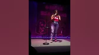Post 8 by Barbara Patiño on YouTube (video)