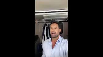 Post 1 by NOVELAS Y POLITICA on YouTube (video)