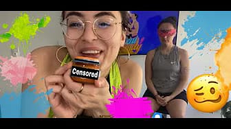 Post 1 by Reni y Cindy on YouTube (video)