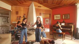 Post 10 by Renée Perezcano on YouTube (video)