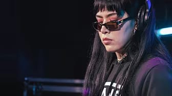 Post 8 by sadgal (sadgal) on YouTube (video)