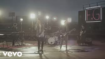 Post 6 by Felix y Gil on YouTube (video)