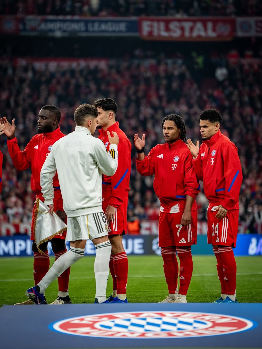 Post 8 by Serge Gnabry on Instagram (carousel)
