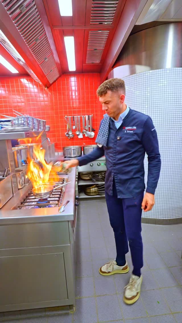 Post 6 by Angelo Francesco Tortora on Instagram (video)