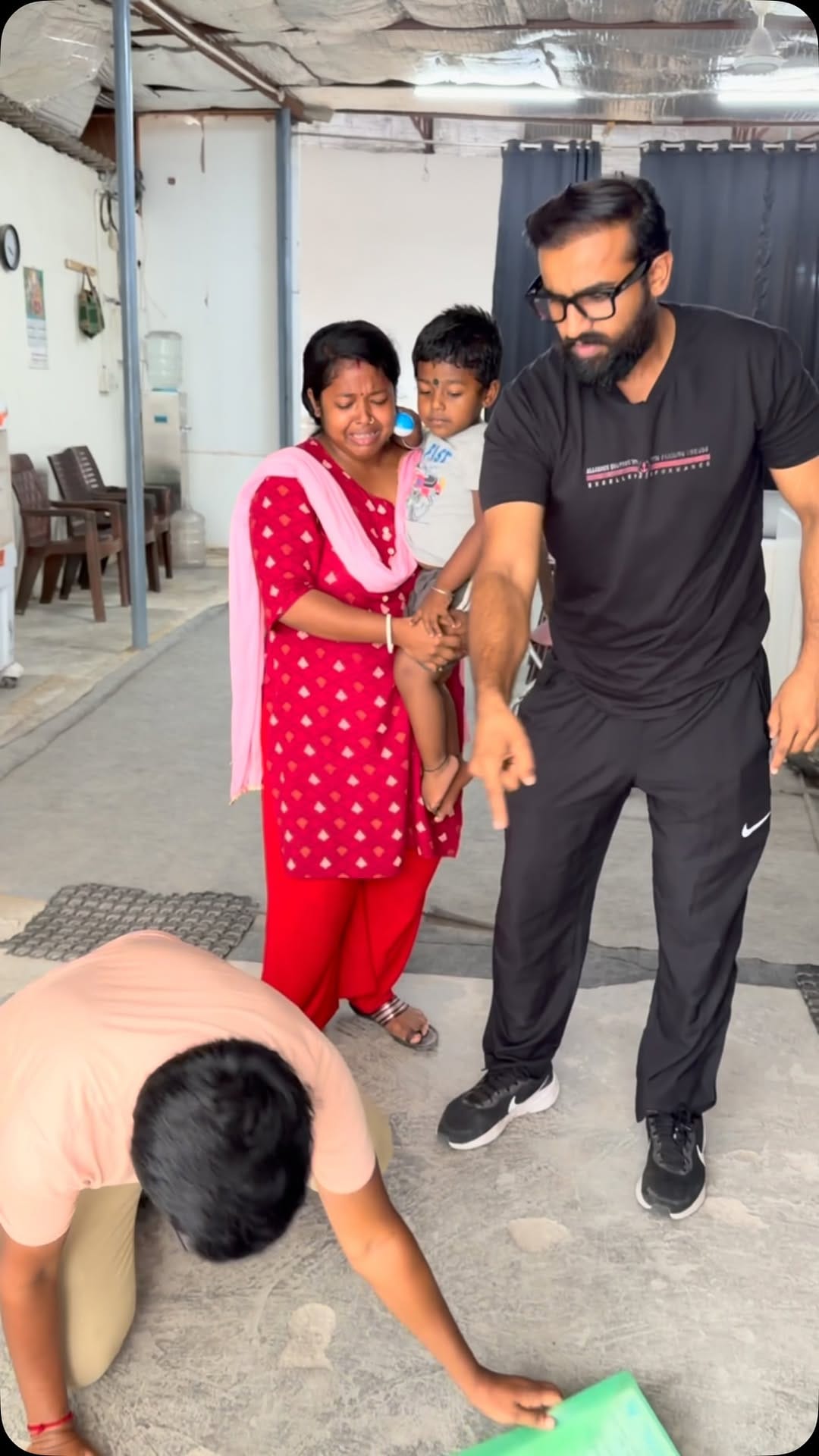 Post 1 by KAMAL TANWAR on Instagram (video)
