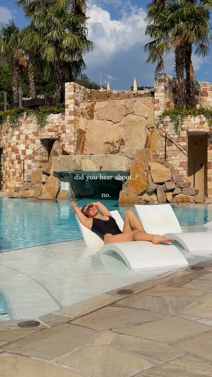 Post 1 by Stephanie Davis on Instagram (video)