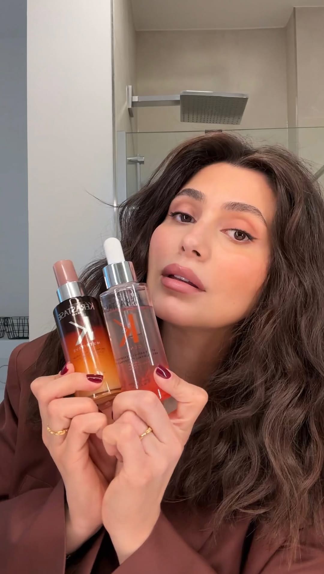 Post 1 by A Y D A  H A D I on Instagram (video)
