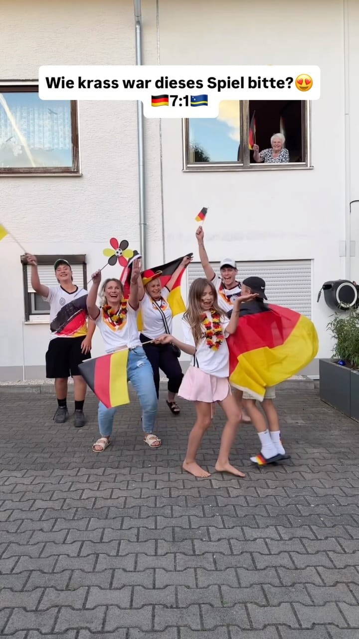 Post 6 by Marco Strecker on Instagram (video)