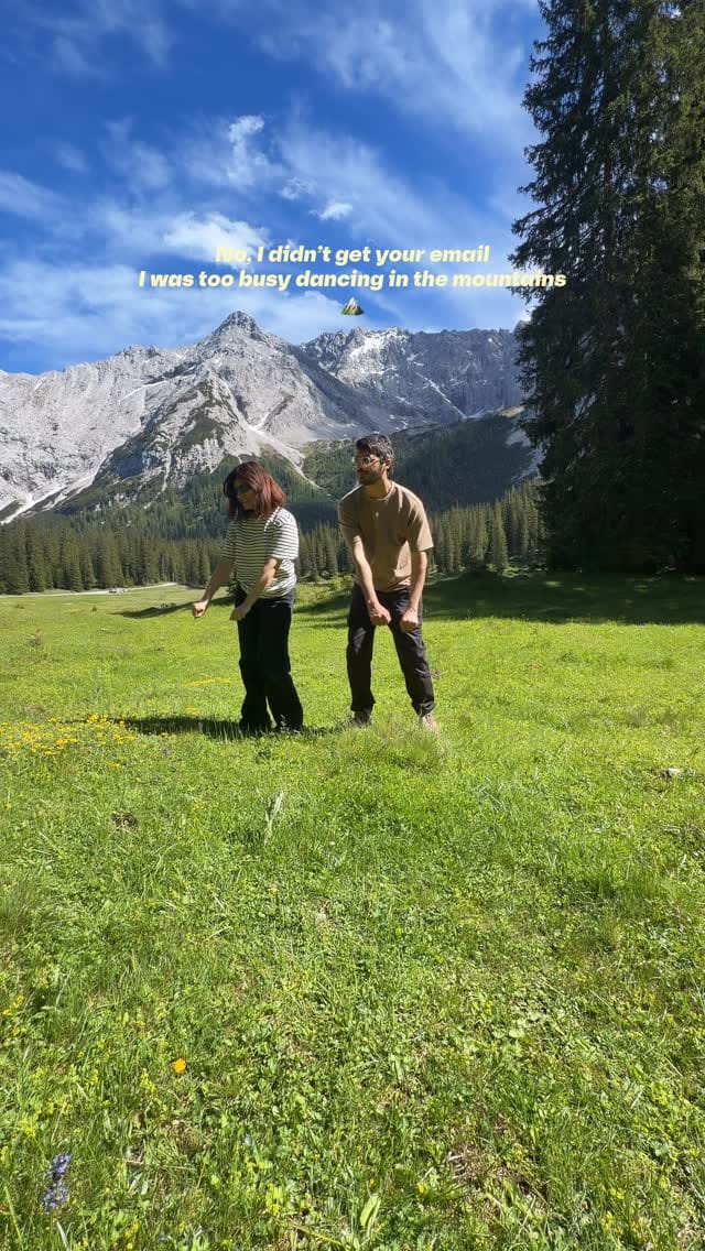 Post 3 by 𝚂𝚆𝙰𝙻𝙻𝙴𝙷𝙰 𝚉. 𝚁𝙰𝚉𝙰 on Instagram (video)