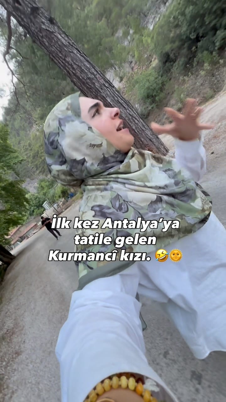 Post 3 by Canan Karakaya on Instagram (video)