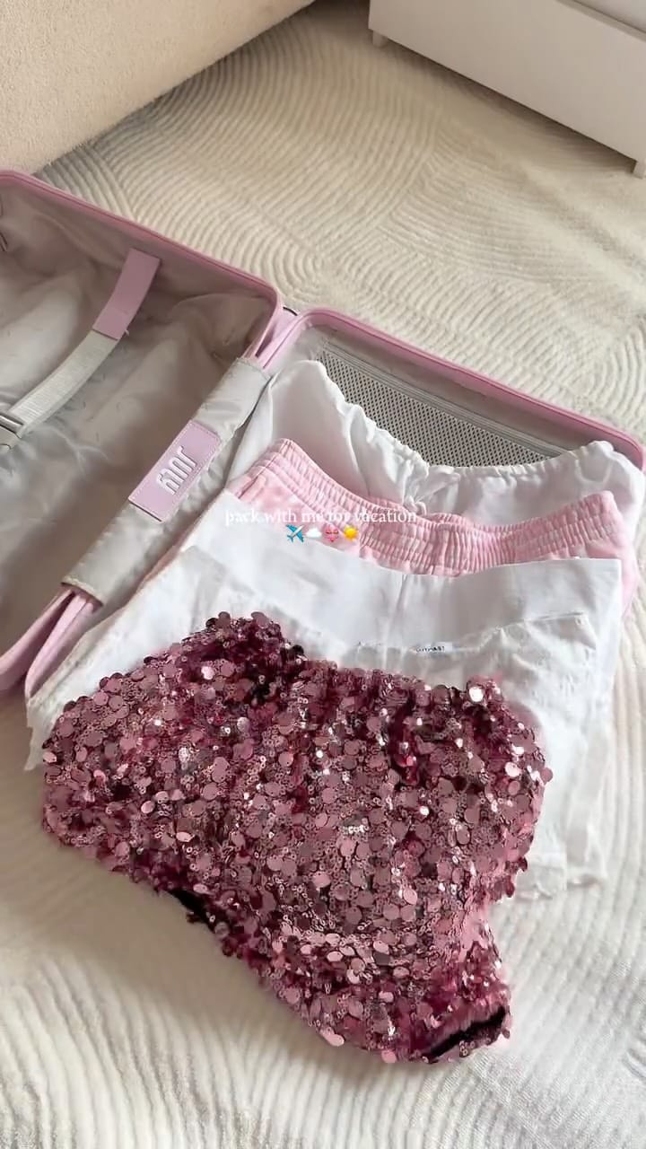 Post 9 by Angie🩰🌸 on Instagram (video)