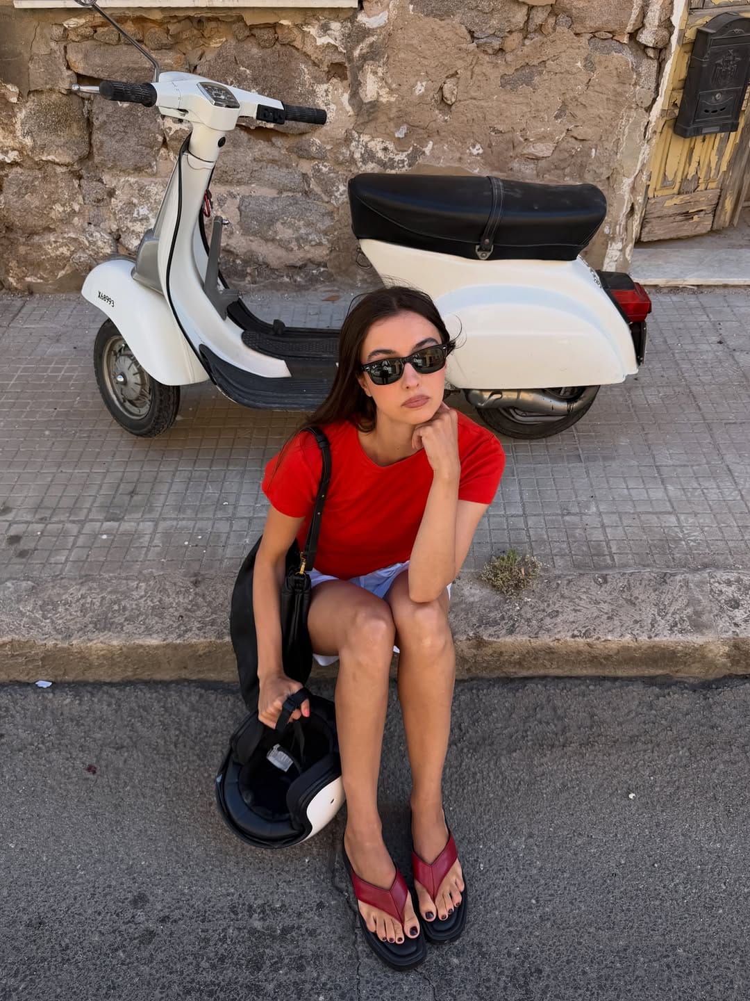 Post 6 by Lara on Instagram (carousel)