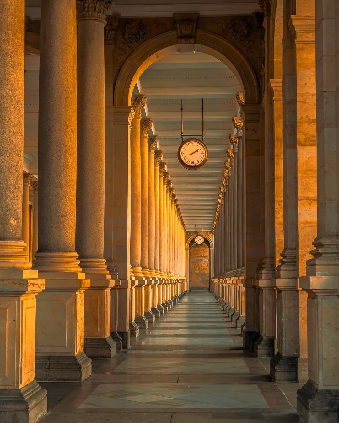 Post 8 by Ralves Marx on Instagram (image)