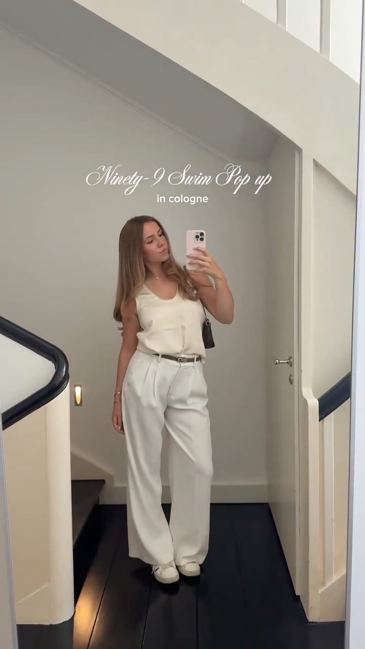 Post 1 by C🤍 on Instagram (video)