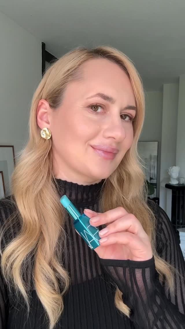 Post 3 by BEAUTYINSPIRATION on Instagram (video)