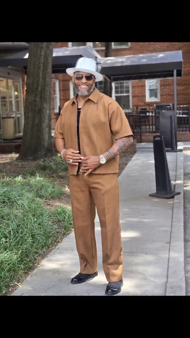 Post 2 by Tommie Johnson on Instagram (video)