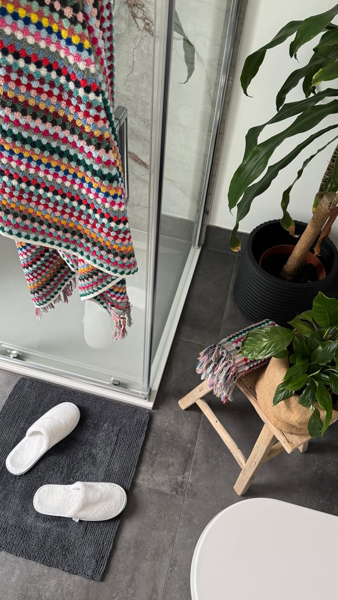 Post 1 by Allure Bath Fashions on Instagram (video)