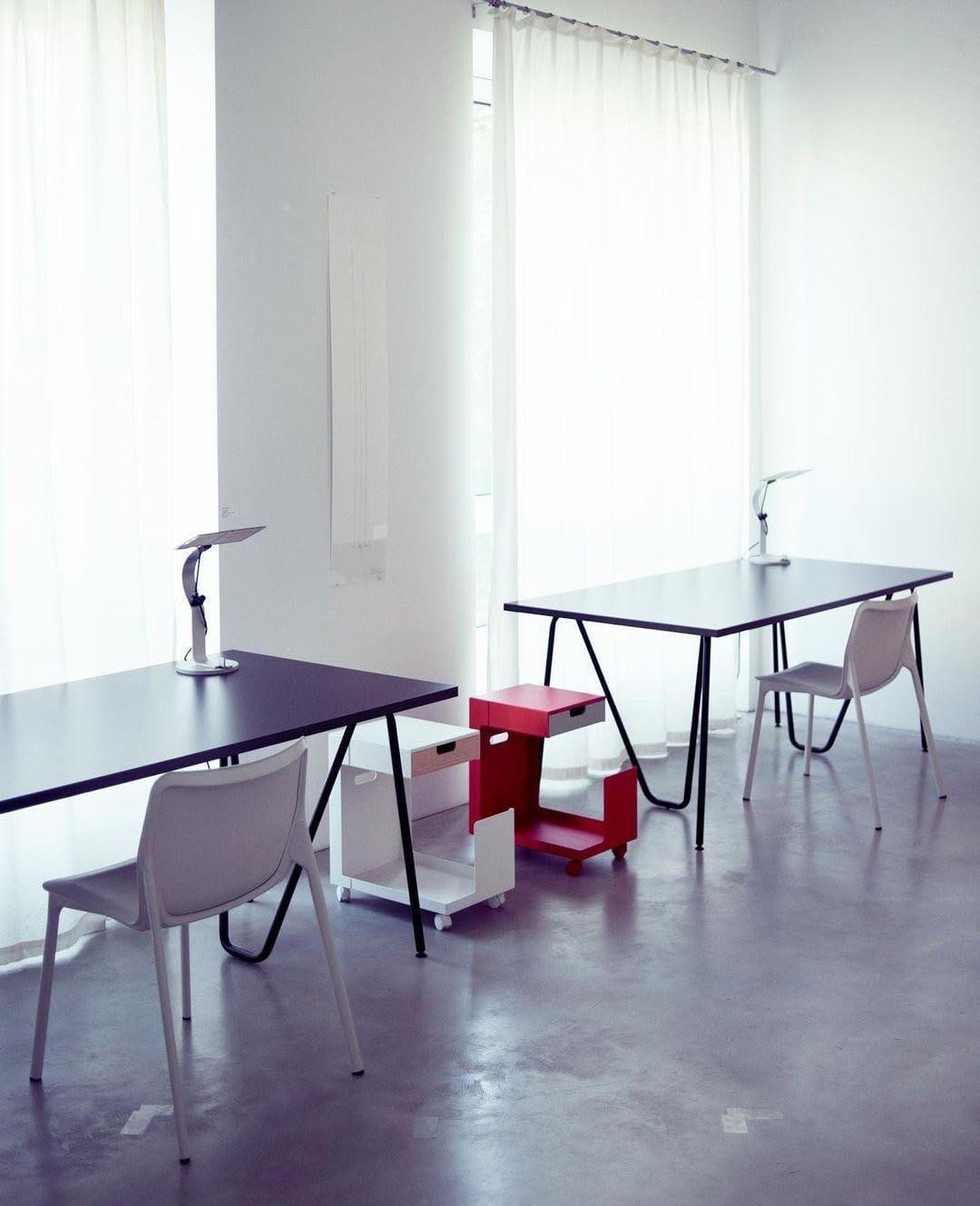Post 4 by L&Z on Instagram (image)
