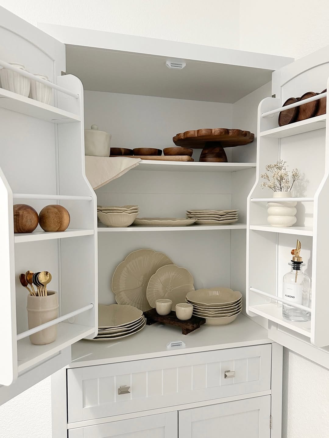 Post 1 by BÜŞRA | Home & Interior on Instagram (carousel)