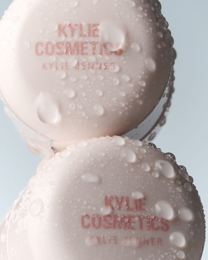 Post 7 by Kylie Cosmetics on Instagram (carousel)